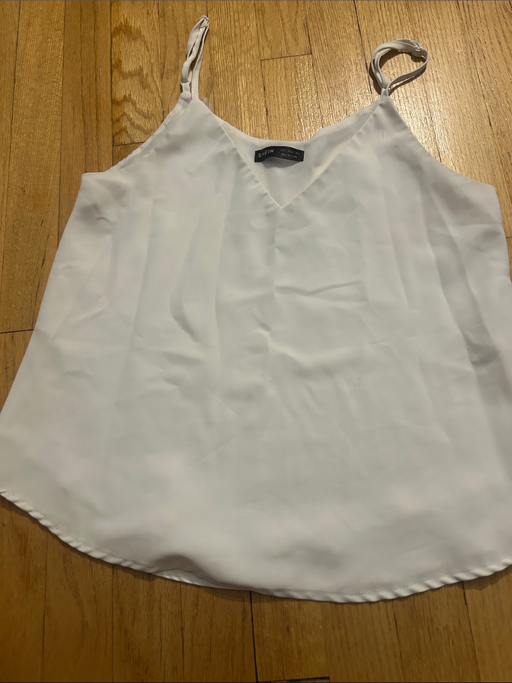 SHEIN White V-Neck Spaghetti Strap Camisole